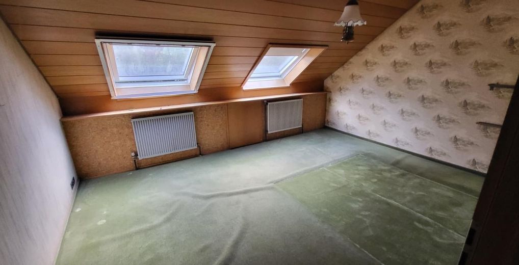 Architektenhaus in ausergewöhnlicher Alleinlage – Schlafzimmer OG