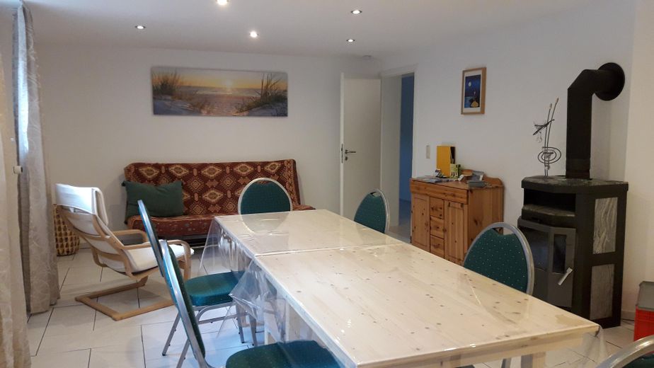 repräsentatives Zweifamilienhaus – Wohnzimmer Tiefparterre