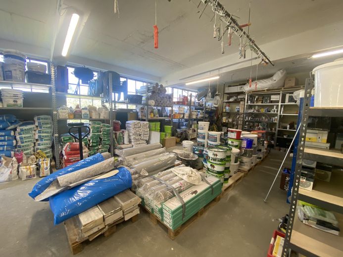 Lagerhalle in Porz Zündorf – Nutzung Malerlager