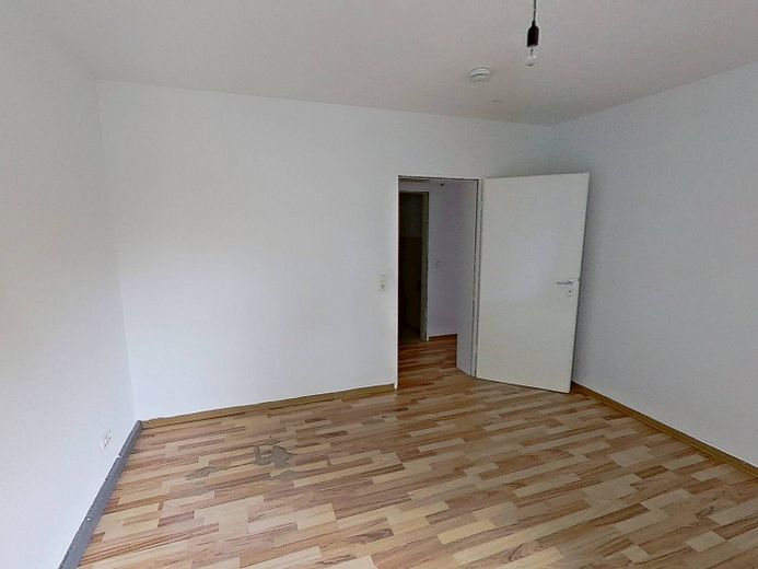 Ampio appartamento di 3 locali con BALCONE e pianta ben studiata a Duisburg-Neumühl – Ansicht II: Schlafzimmer I