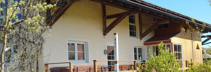 Westgebäude, 2 Einheiten