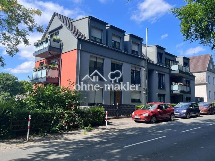 Barrierefreie 3-Zimmer-Wohnung in zentraler Lage mit Balkon und Blick ins Grüne – Foto 1