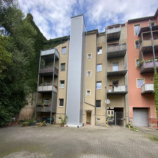Großzügige 2-Zimmer-Wohnung mit Balkon und Aufzug – الصورة 2