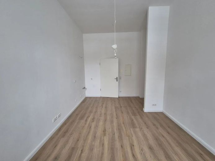 شقة جميلة من غرفتين في برلين فيدينغ – Wohnzimmer