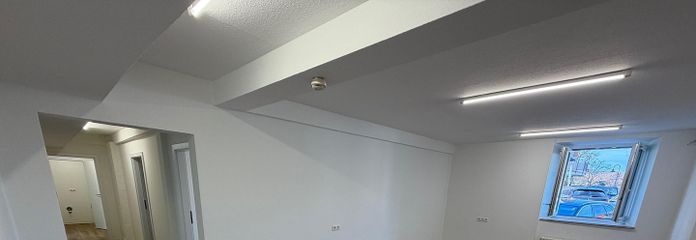 Blick auf Zimmer 1 und Flur