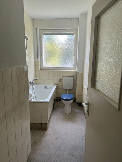 Potansiyeli yüksek 2 odalı daire !komisyonsuz! – Badezimmer