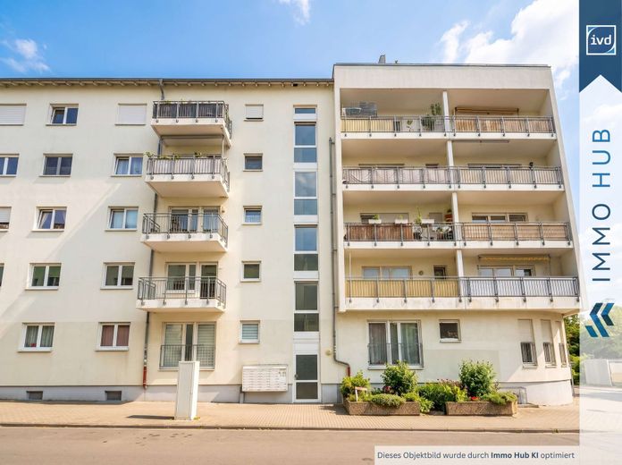 ++ Frisch renoviert | bezugsfrei | | Balkon  &  Einbauküche! Charmante 2-Zimmer Wohnung in Leipzig ++ – 6247723-PTR6kb2V9KnSJERt748EKok2-Hausansicht_20_282_29.jpg