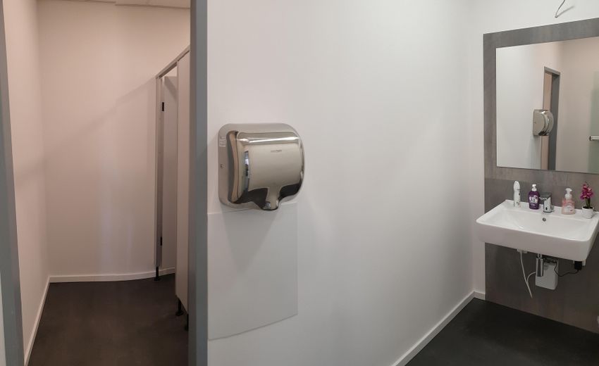 Mainz-Mombach: Privatbüro ab 700 € oder Arbeitsplatz ab 200 € – All-in, Meetingraum inklusive – Bad