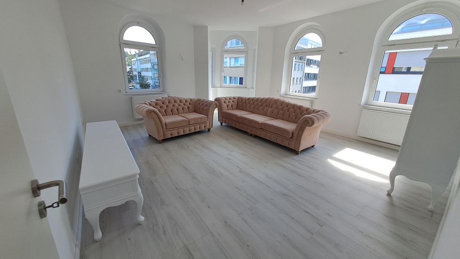 6 Raumwohnung bestehend aus 2 zusammengelegten ETW – Wohnzimmer