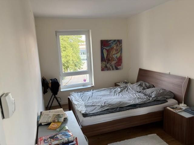 شقة داخل المدينة مشرقة مكوّنة من 3 غرف مع إطلالة على منطقة المشاة – Schlafzimmer