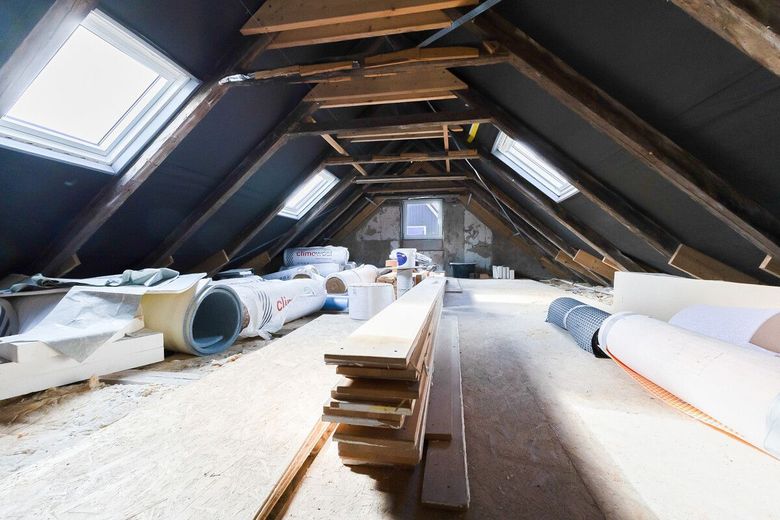 Gestalten statt suchen: Einfamilienhaus mit Ausbaupotenzial – Ausbaureserve Dachboden