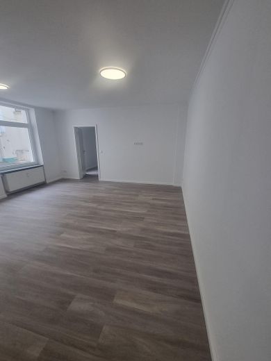 2 Zimmer Wohnung inklusive Einbauküche und Waschmaschine. – Foto 12