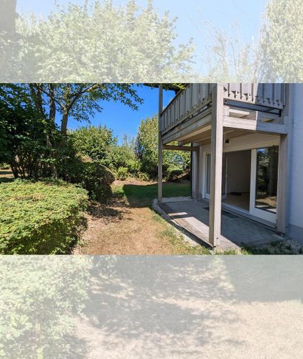 Gepflegte Erdgeschosswohnung mit Terrasse & Garage in Passau-Rittsteig – Terrasse mit Gartenblick