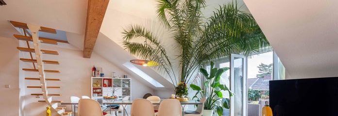 Appartement unique et calme au dernier étage à Bonn Mitte – Essbereich Beispiel