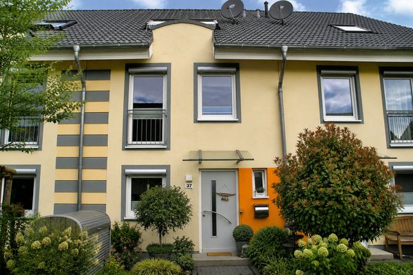Familienfreundliches Reihenhaus mit Garten in begehrter Lage von Pulheim