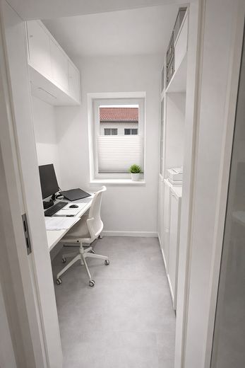 Moderne 3,5-Zimmer-Eigentumswohnung mit Balkon in ruhiger Lage – Foto 10