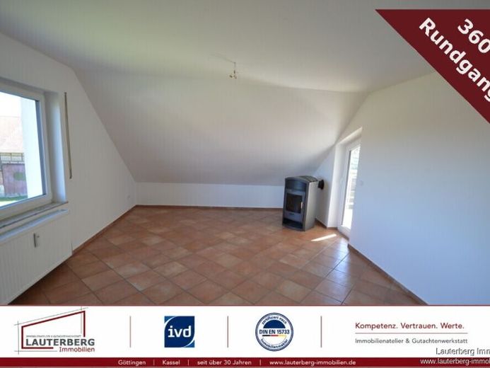 Ihr neues Zuhause unterm Dach – mit Kamin, Südbalkon & 2 Stellplätzen – फोटो 1