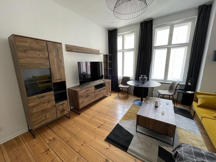 Neu renoviert, voll möbliert, 1 Zi. Whg, all inclusive Miete, befristet – Foto 4