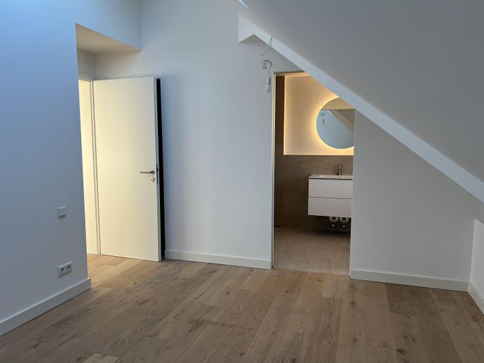 Schlafzimmer mit Ensuite-Bad