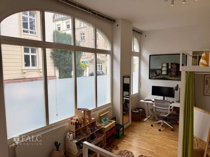Lichtdurchflutete Altbauwohnung mit Terrasse in einer der begehrtesten Lagen Heidelbergs – Arbeitsecke