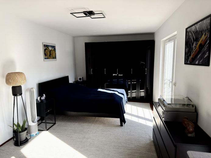 Schlafzimmer 1