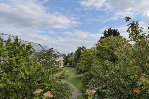 Mariendorf: ¡Vivienda disponible para ocupar, con magníficas vistas a zonas verdes y una excelente infraestructura!