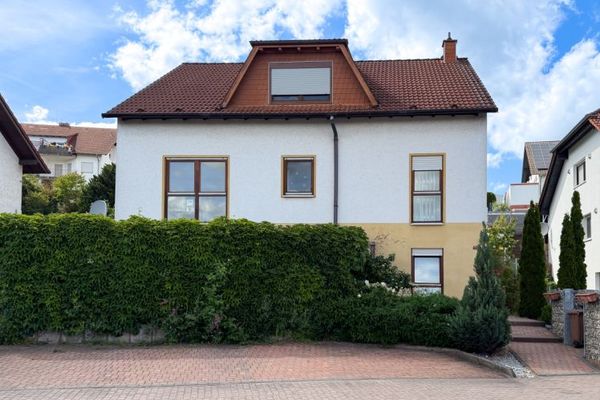 Attraktives Mehrfamilienhaus in gefragter Lage in Kirchheimbolanden