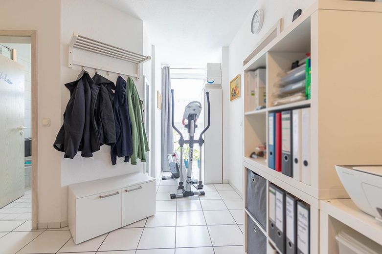 Wohnen mit Charakter - stilvolle Split-Level-Wohnung mit 3,5 Zimmern in Riedstadt-Crumstadt – V560-2613-10