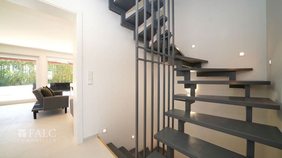 (T)Raum trifft Design - FALC Immobilien Heilronn – Mit Spotlights