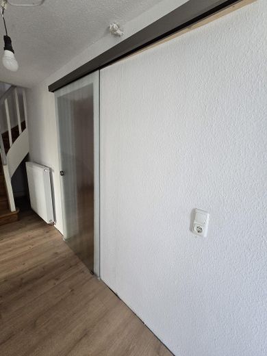 Casa ristrutturata pronta per essere abitata con nuova pompa di calore e classe energetica A - senza provvigione - Oberheimbach – Foto 3