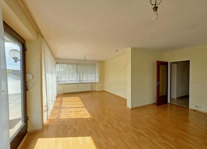 Trennung von Traumwohnung – Wohn- und Essbereich