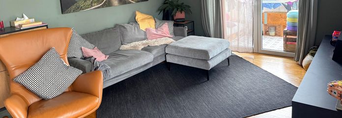 Hochwertige 3,5-Zi. Maisonette Whg. m. 3 Balkonen, EBK u. Aufzug im Zentrum Grafings