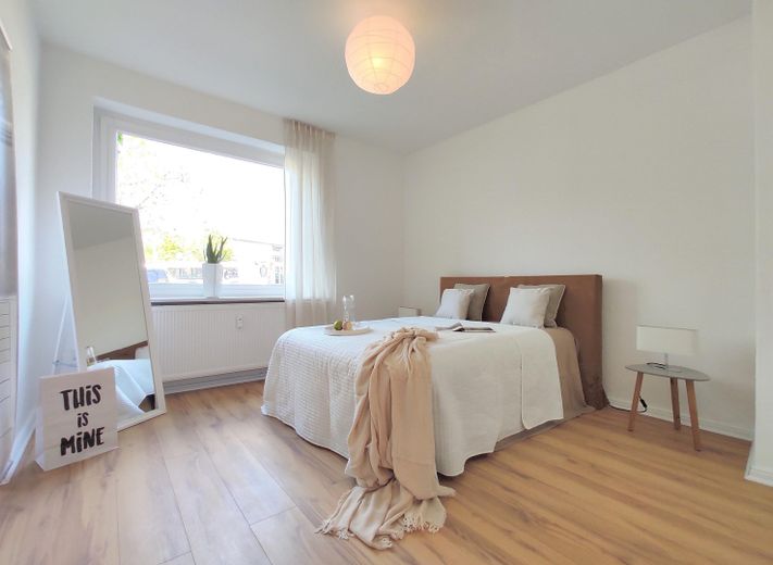 Beispielfoto ähnl. Original