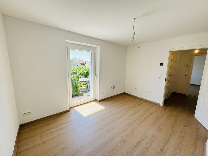 Haus Kernsaniert, provisionsfrei – Platz für zwei Generationen in Bechhofen – फोटो 5