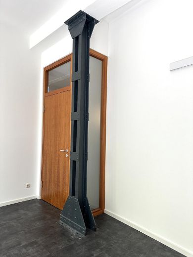 Piękne, jasne biuro, w tym prąd, z widokiem na ogród, własną toaletą, korzystaniem z sali konferencyjnej ... – Büro Ausgang