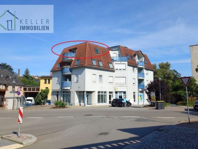 Sonnige 1,5 Raum-Wohnung mit Süd-Balkon und Tageslichtbad - Werdau zentrumsnah – Foto 1
