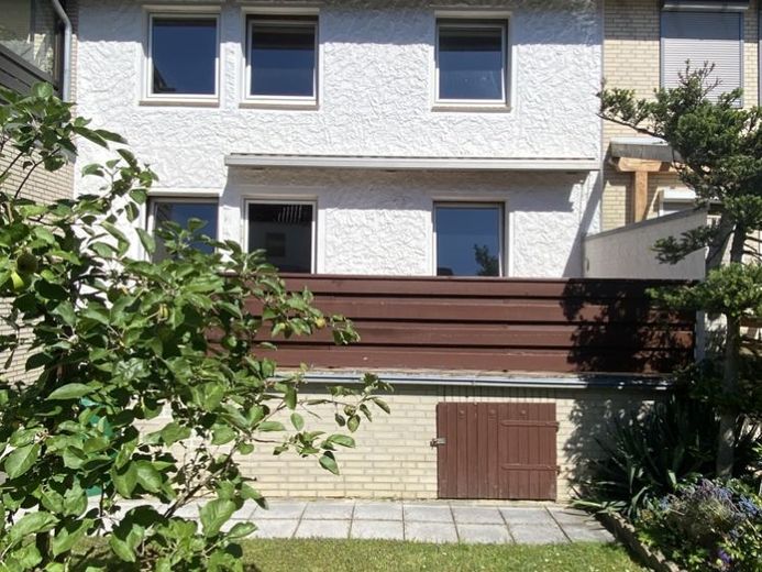 Casa a schiera centrale WOB-Hohenstein, posizione vicina alla città – Foto 1