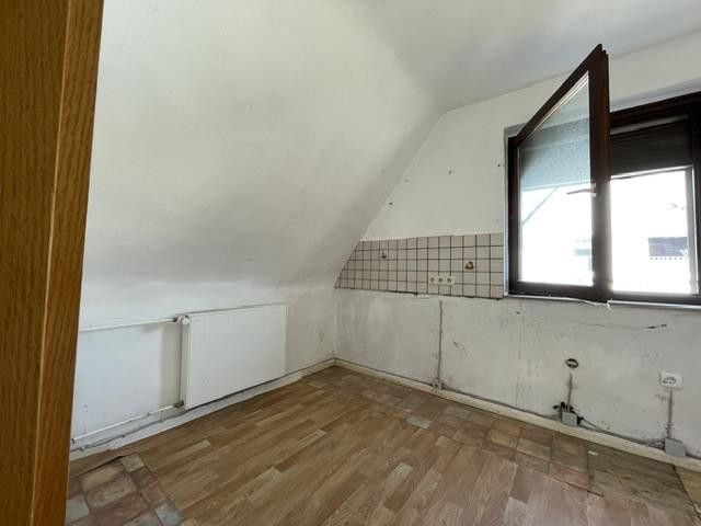 Haus freistehend gute Lage 180 QM Wohnfl 1200 QM Grund Provisionsfrei – Foto 22