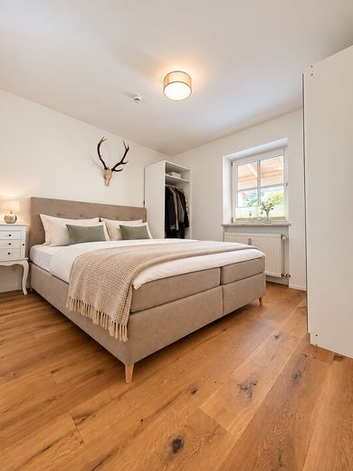 Affascinante casa unifamiliare con ampio giardino, piscina e sauna a Siegsdorf – Gästezimmer OG