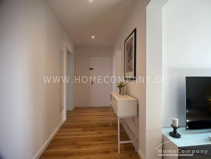 Nordend (AG8071060) Yenilenmiş ve mobilyalı çatı katı dairesi – cbbbb0fdae6f75a5316420753d795e8eaae1b52d.jpg