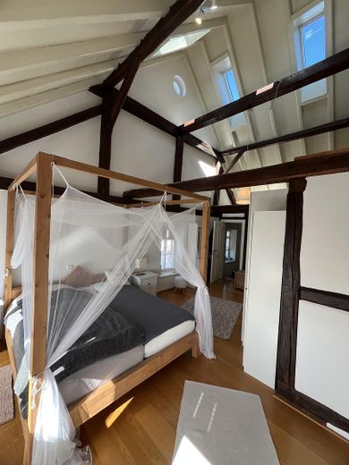 Дбайливо відреставрована садиба з садом – Schlafzimmer