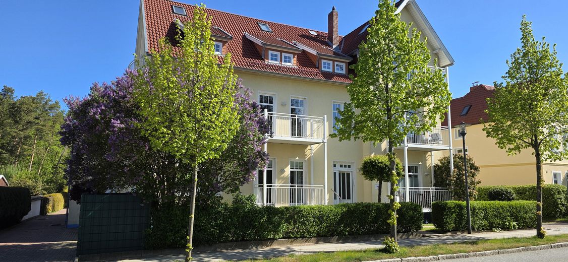 Sonnige Wohnung Kühlungsborn – Südbalkon im 1. Stock