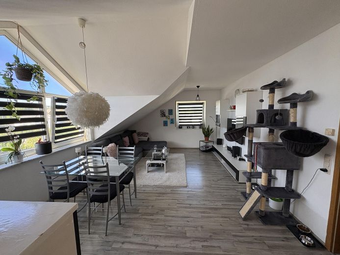 Wohnung 2 Ess-/Wohnzimmer