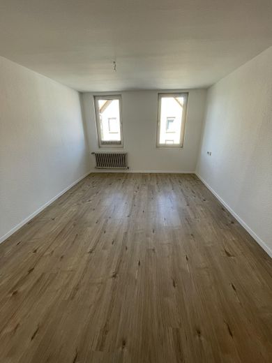 9-Betten-Mitarbeiterwohnung in Nürtingen – ideal für Fahrer & Monteure – Zimmer 3