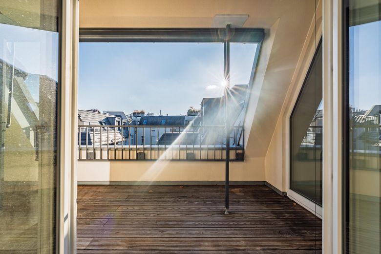 Dachgeschosswohnung inkl. Aufdachterrasse nahe Ludwigkirchplatz - provisionsfrei – Foto 8