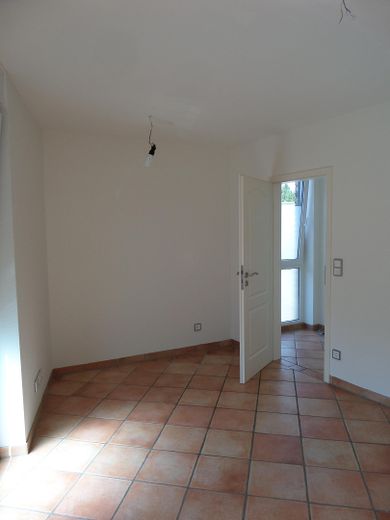 Monolocale con ampia terrazza, vicino al mercato di Kohlscheid – Foto 13