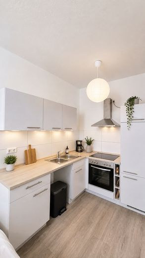 Vollmöblierte Wohnung mit Balkon / Glasfaser Internet - Uninah / Stadtnah / Nahe Autobahn – Küche