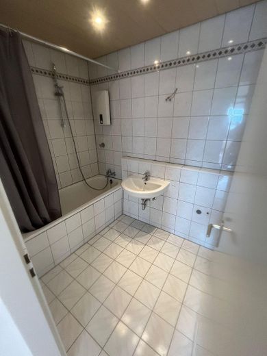 Bad mit Badewanne