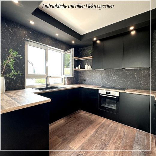 EBK mit allen Geräten