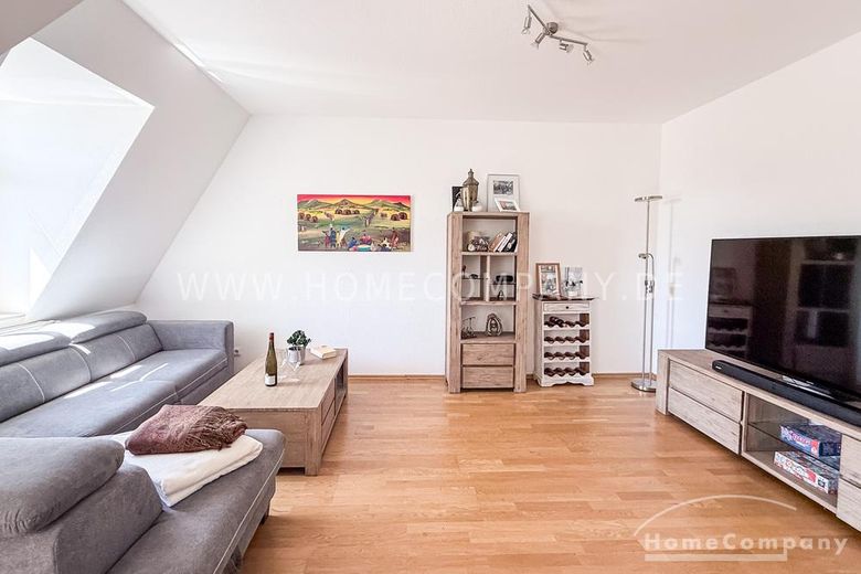22801 HomeCompany Dresden Möbliert/Furnished 3-Zimmer Maisonette Wohnung in Dresden-Striesen mit Balkon max. 3 Personen – 759a6a09d65af4230d07653b519b6b941e24fd3f.jpg